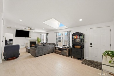 Welcome to coastal living at its best in this beautifully - photo 6