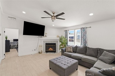 Welcome to coastal living at its best in this beautifully - photo 9