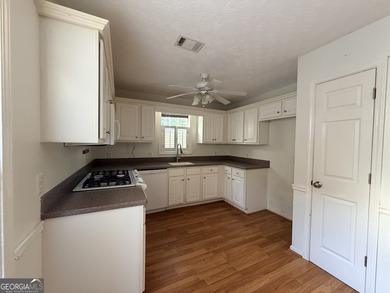 Welcome to 190 The Falls Blvd in Covington! Located in the - photo 8
