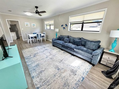 Fully renovated and move-in ready! This charming 3-bedroom - photo 3