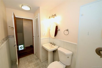Welcome to this charming 4 bedroom, 2 bath Cape, ideally located - photo 14