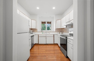 Charming Lakeview Condo in Amenity-Rich Keowee Key! Welcome to - photo 14