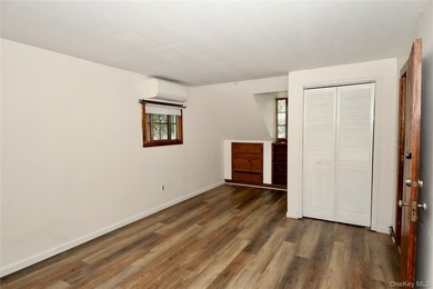 Welcome to this charming 4 bedroom, 2 bath Cape, ideally located - photo 16