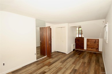 Welcome to this charming 4 bedroom, 2 bath Cape, ideally located - photo 18