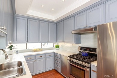 Now vacant and move-in ready, the property can be optionally - photo 18