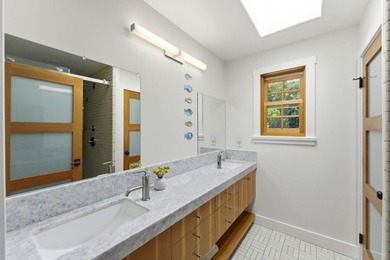 Welcome to 7 San Clemente, a stunning equestrian estate in the - photo 20