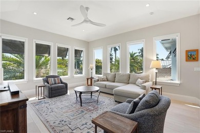 Introducing 725 Harbour Drive, ultimate luxury, situated in the - photo 22