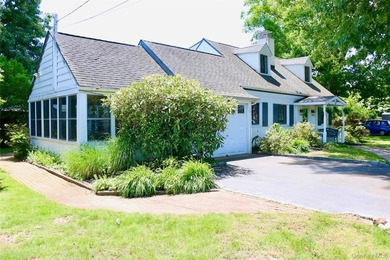 Welcome to this charming 4 bedroom, 2 bath Cape, ideally located - photo 28