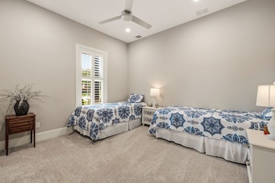 Welcome to a beautifully crafted custom home that seamlessly - photo 29