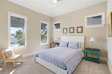 Introducing 725 Harbour Drive, ultimate luxury, situated in the - photo 30