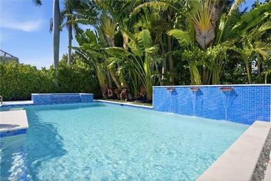 Introducing 725 Harbour Drive, ultimate luxury, situated in the - photo 37