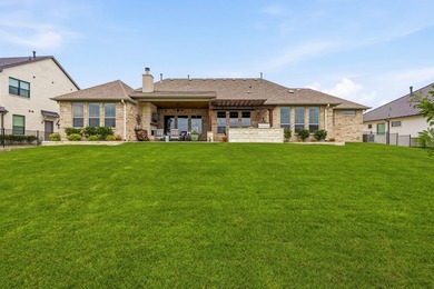 Welcome to a beautifully crafted custom home that seamlessly - photo 38