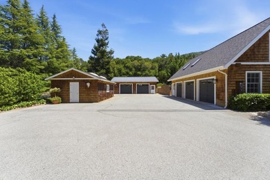 Welcome to 7 San Clemente, a stunning equestrian estate in the - photo 39