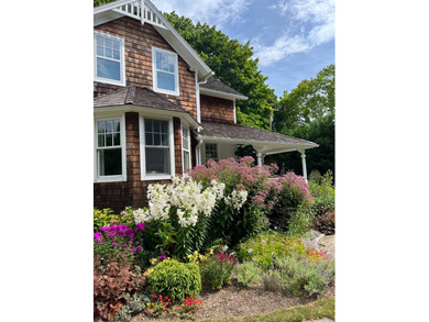 89 Cobb Road is a gorgeous, fully renovated farmhouse located - photo 39
