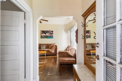 Classic Fixer with Endless Potential in Fruitvale! This home - photo 7