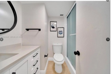 Just walking distance to Dadeland Mall, This impeccable big