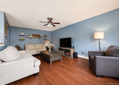 Beautiful Ranch home on a Large 1/2 arce property with mature - photo 7