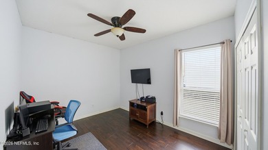 Located on a quiet cul-de-sac in the sought-after Heritage - photo 23
