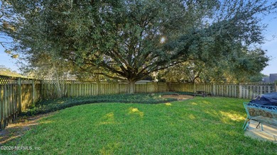 Located on a quiet cul-de-sac in the sought-after Heritage - photo 42