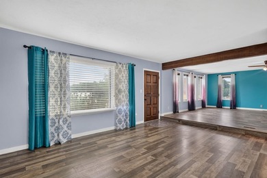 Welcome to your next home ! This home was remodeled in 1982 - photo 4