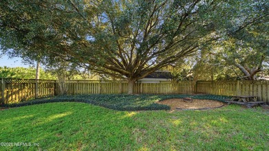 Located on a quiet cul-de-sac in the sought-after Heritage - photo 46