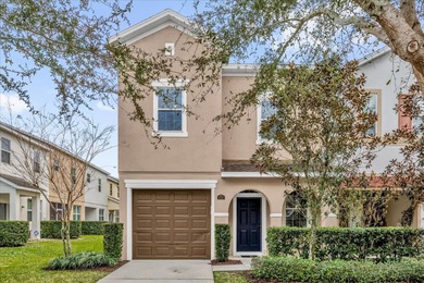 Lake Apopka Townhome/Townhouse For Sale in Ocoee Florida