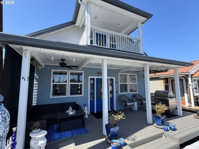 Lake Home For Sale in Portland, Oregon