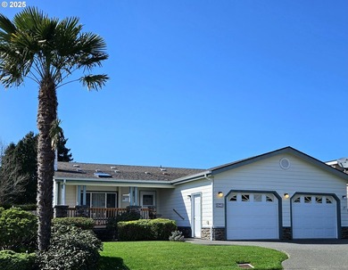 Welcome to your new luxury lifestyle in the luxurious Emerald - photo 2