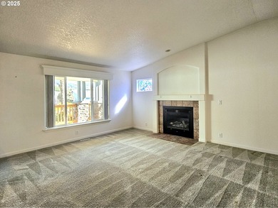 Welcome to your new luxury lifestyle in the luxurious Emerald - photo 6