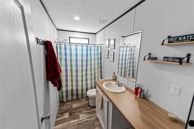 Welcome to this beautiful 2022 mobile home, offering peace of - photo 12