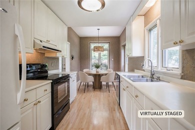 RARE END-UNIT opportunity in the sought-after Allen's Creek - photo 17