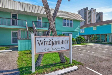 2/2 CONDO ONLY $305K - NEWLY RENOVATED - 9% NET ROIPUBLIC BEACH - photo 1