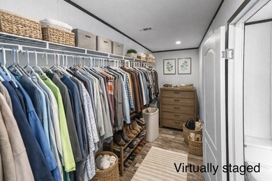 Welcome to this beautiful 2022 mobile home, offering peace of - photo 22