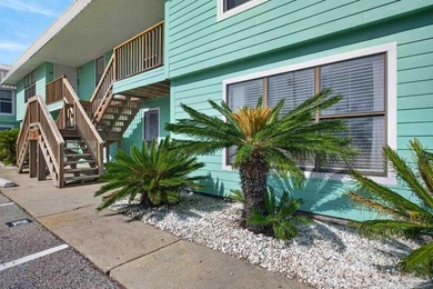 2/2 CONDO ONLY $305K - NEWLY RENOVATED - 9% NET ROIPUBLIC BEACH - photo 5