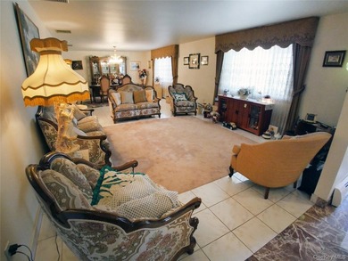 Take this Amazing opportunity to live in a private neighborhood - photo 6