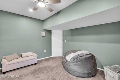 Discover this stunning 4-bedroom, 2.5-bath Colonial nestled on a - photo 33