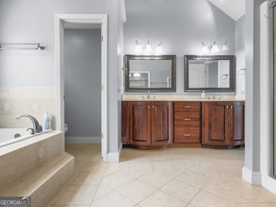 Welcome to Copper Creek, where spacious living and thoughtful - photo 15