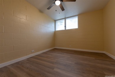 Location, location, location! One block from pristine ocean - photo 20