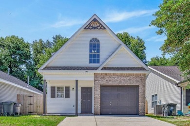 UPDATED 3 bedroom/2 bath home with nearly 1,350 square feet, and - photo 1