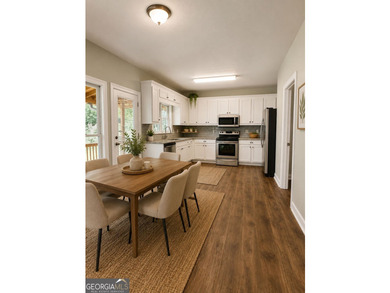 Elegant fully renovated Ranch Style house, ready to move in - photo 27
