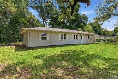Move-in ready, beautifully renovated, and affordably priced - photo 2