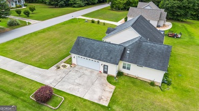 Welcome to Copper Creek, where spacious living and thoughtful - photo 36