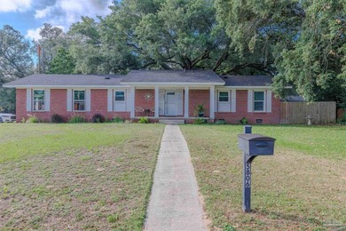 Welcome home to this charming and well maintained corner lot - photo 1