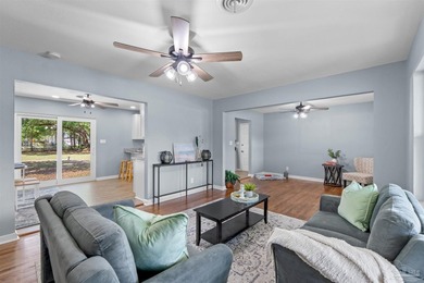BACK ON THE MARKET AT NO FAULT TO SELLER! Explore this stunning - photo 10
