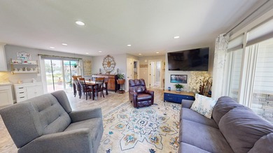 Beautifully updated 2-bedroom ranch with a fully remodeled main - photo 6