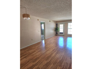 Calling all seniors 55 +? This first-floor, corner-unit - photo 8