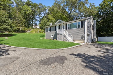 Putnam Lake Home Sale Pending in Patterson New York