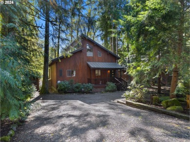  Home For Sale in Rhododendron Oregon