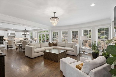 Experience elevated living in this fully renovated luxury estate - photo 8