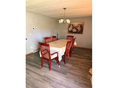 *Back on market* Financing fell through. No delayed negotiations - photo 5